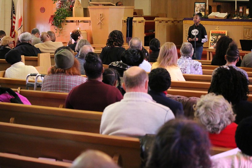 Gathering watching performace